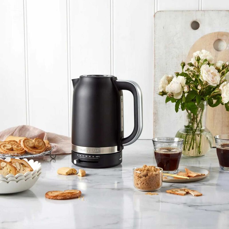 KitchenAid 1.7L Electric Kettle - Black Matte image number 1